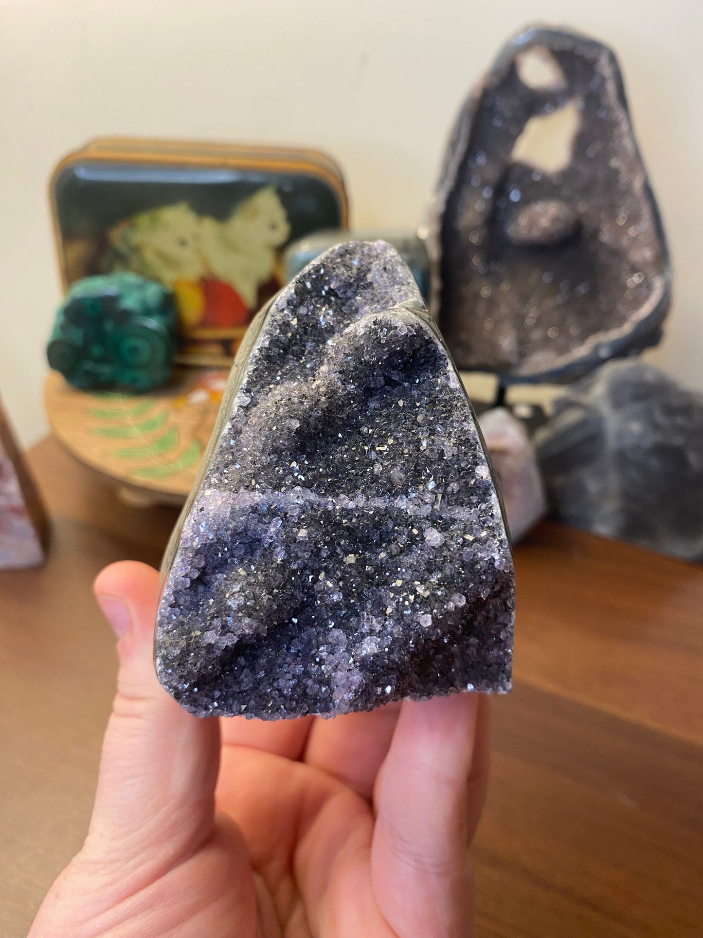 Black Amethyst Cutbase