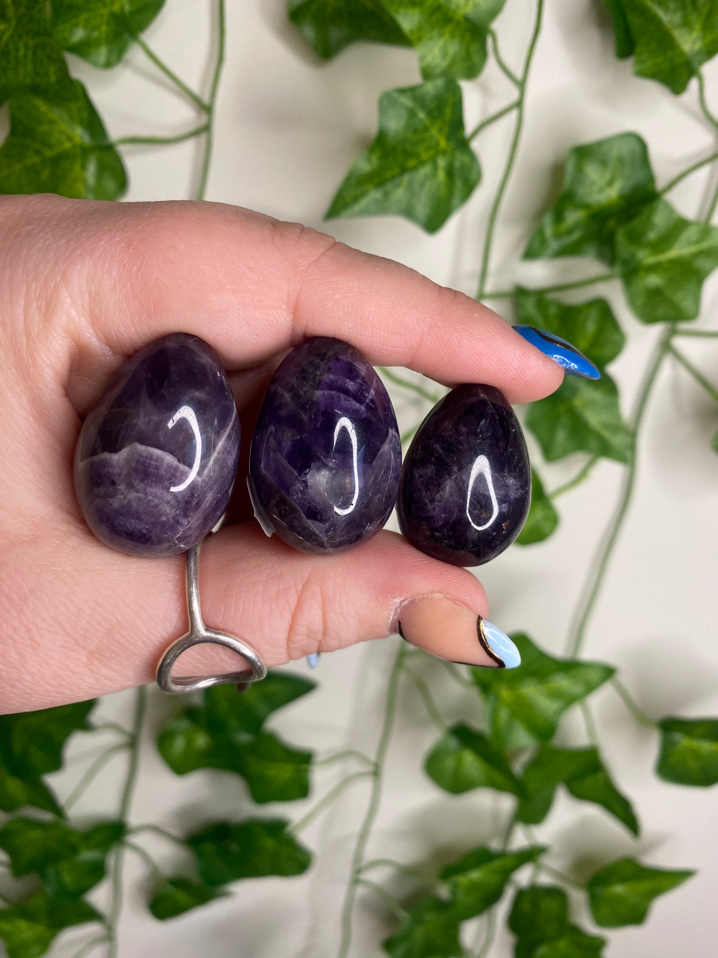 Chevron Amethyst Egg